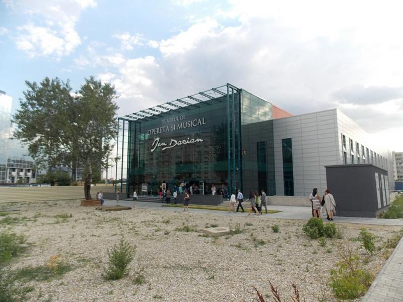 Teatrul de Opereta "Ion Dacian", renovat cu 9 milioane de euro, inchis dupa jumatate de an