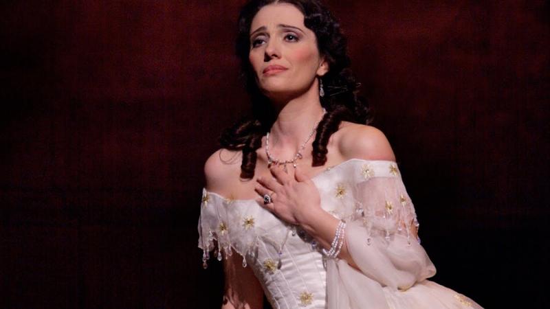 Astăzi, Traviata online de la Opera Regală din Londra